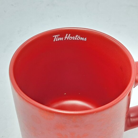 Tim Hortons Mug Snowflakes 2021 Red Christmas Ceramic Coffee Cup - Picture 6 of 7